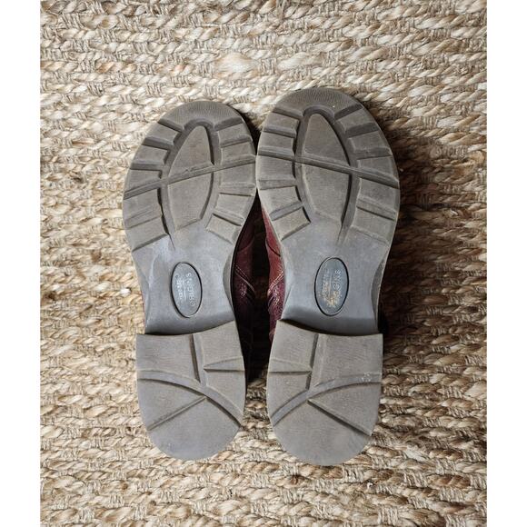 Earth Origins Randi Roland Red Leather Ankle Moto Boots Bootie Womens 7.5 Wide - Picture 11 of 11